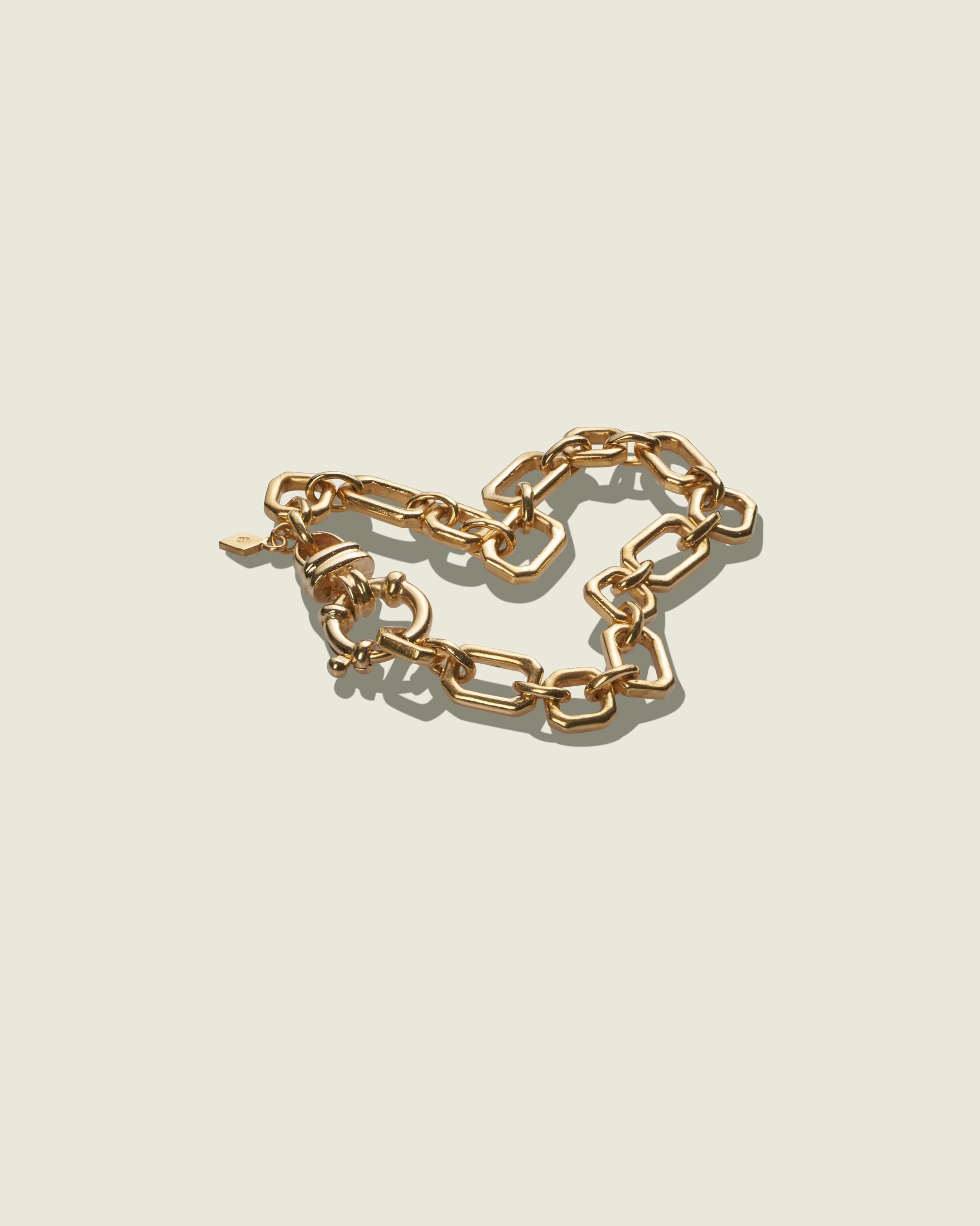 Handcrafted Gold Bracelet with 14 custom links. 26.5g of solid 18k Yellow Gold.
