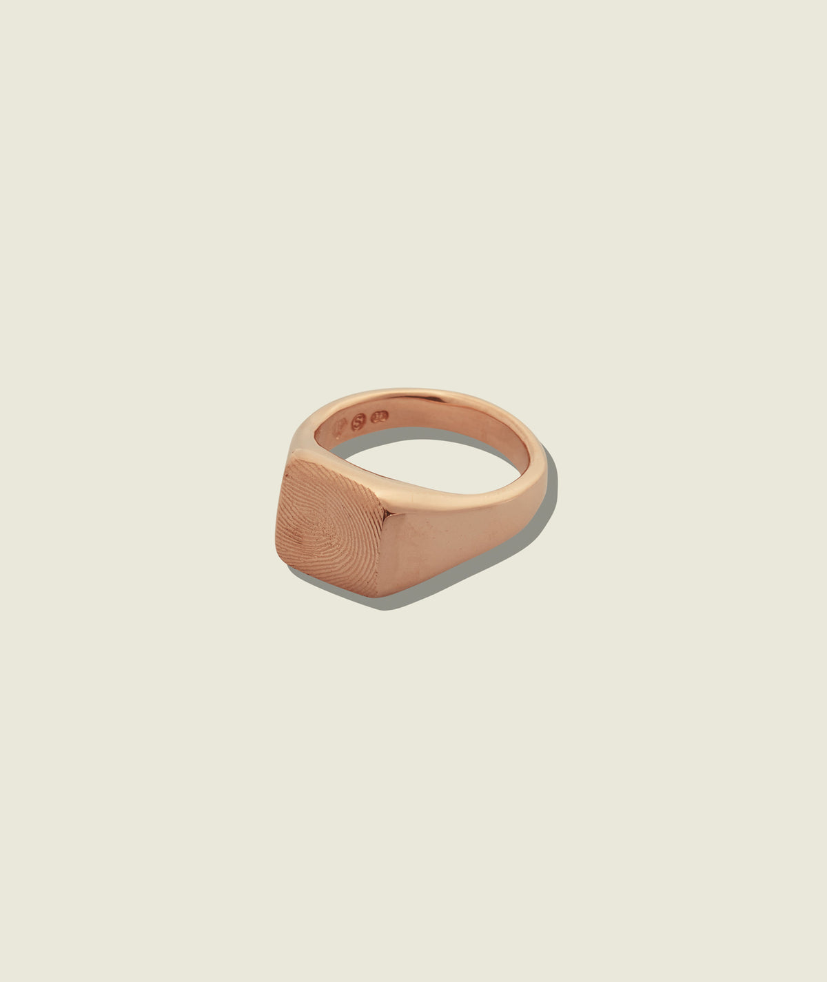 Round Square Signia® Signet